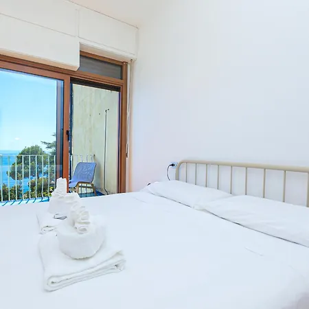 Iflat Tigullio Nest Διαμέρισμα Villa Solari